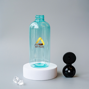 Bouteille à pompe en PET écologique de 300 ml pour l'emballage de shampooing et de savon liquide, fabriquée au Vietnam - Product Image 1