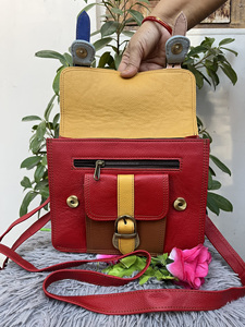 リサイクルレザースリング財布スタイリッシュでカラフルな多目的スリング財布 - Product Image 5