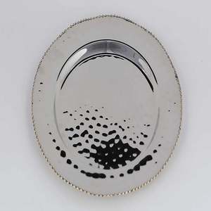 Venta caliente diseñador de Metal cargador para placa de plata con cuentas de lujo Hotel restaurante plato para servir fruta hecha a mano 50 Uds - Product Image 1
