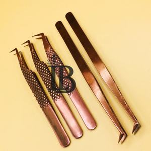 Ensemble de pinces à épiler en or rose, pinces à épiler pour cils en acier inoxydable, manche en diamant taillé, pinces à épiler pour extensions de cils, pointe en fibre, offre de logo - Product Image 5