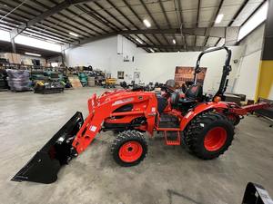 Tractor Agrícola Kioti de 40HP, 50HP, 60HP, Tractor de Ruedas 2WD con Bomba, Mejor Calidad, Motor con Engranajes y Pesas Delanteras 2WD - Product Image 4