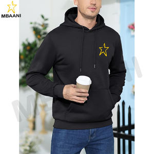 Sweat-shirts à capuche pour hommes en noir - Product Image 2