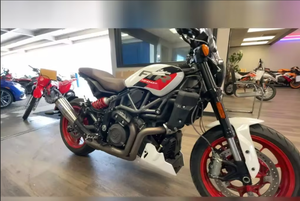 Motocicleta Cruiser Indian FTR Sport 2026 en Venta, Color Blanco Lightning/Rojo Indy - Product Image 5