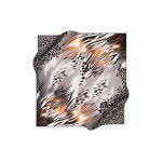 ผ้าพันคอเครปซาติน Pierre Cardin ขนาด 90x90 ซม. - ผ้าคลุมศีรษะและผ้าพันคอหลากสี - Product Image 3