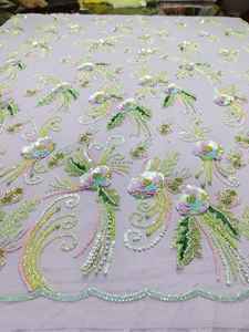 Tissu de mariage en dentelle brodée élégante et luxueuse, tissu en filet non tissé respirant avec des paillettes perlées, idéal pour les filles de mariage - Product Image 3