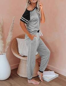 Nouveaux ensembles de vêtements de yoga pour l'automne et l'hiver 2026, vêtements de sport pour la salle de sport, ensembles de fitness pour femmes, leggings taille haute, ensembles de yoga, combinaisons de yoga nude - Product Image 3