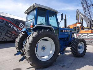 Tractor de Ruedas Ford8210 2015 Certificado, Resistente y Duradero para Producción Agrícola, Motor de 110HP, 4001-6000 Horas, Tractor de Arrastre - Product Image 3