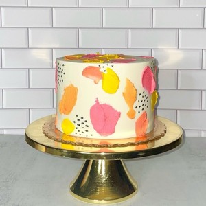 Soporte de pastel de madera de mango y latón Diseño de pedestal elegante Acabado duradero Perfecto para exhibición de postres Bodas y decoración del hogar - Product Image 4