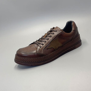 Chaussures de sport décontractées respirantes et légères pour femmes, idéales pour la marche, la gym, la course à pied, et chaussures de pluie unisexes à semelle souple - Product Image 4