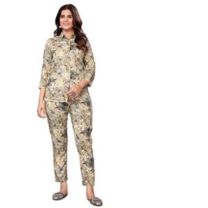 Nouvel ensemble coordonné en rayonne de qualité supérieure avec deux poches Vente en ligne de vêtements indiens et pakistanais de haute qualité - Product Image 1