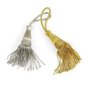 Borlas para Uniformes Ceremoniales, Material de Poliéster/Nailon, Colores y Logotipo Personalizados, Alta Calidad, Hecho en Pakistán, Venta al Por Mayor - Product Image 1