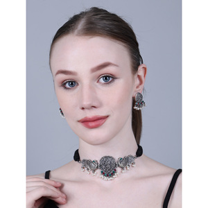 Boucles d'oreilles de soirée rondes en zircon motif paon - Product Image 2