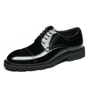 Chaussures habillées de luxe en cuir de veau, fabriquées à la main et confortables, pour mariages et dîners de gala pour hommes - Product Image 1