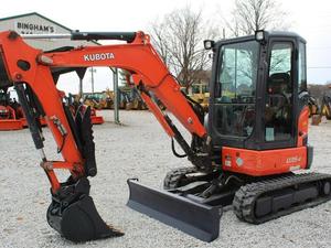 Mini excavatrice hydraulique de 3ton Kubota U35-4 pour des chantiers de construction - Product Image 3