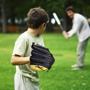 Low MOQ Best Selling Right Hand Throwing <b>Baseball</b> <b>Gloves</b> Catching And Pitching Training Youth Adult Wear <b>Baseball</b> <b>Gloves</b> - Product Image 6