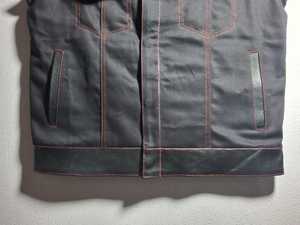 เสื้อกั๊กหนังขี่มอเตอร์ไซค์กันน้ำใส่ได้สองด้านสำหรับผู้ชายสไตล์อเมริกันทำด้วยมือสีสันสดใสงานตามสั่งสำหรับฤดูหนาว - Product Image 4