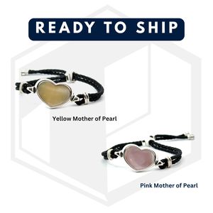 สร้อยข้อมือคริสตัลรูปหัวใจเงิน 925 |   เชือกลาพิสธรรมชาติ |   เครื่องประดับผู้หญิงแบบสั่งทำพิเศษจากโรงงาน (OEM) |   ขั้นต่ำ 1 ชิ้น - Product Image 3