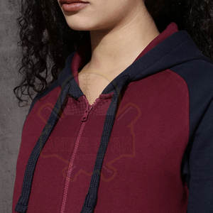 Sweats à capuche et sweatshirts légers et personnalisés pour femmes, vêtements d'hiver décontractés et respirants avec capuche à logo avant - Product Image 5