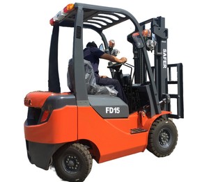 Precio al por mayor FD20 FD30 FD35 <span class=keywords><strong>FD40</strong></span> Carretilla elevadora diésel Carretilla elevadora CE de 3 toneladas - Product Image 3