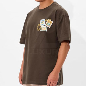 Nueva camiseta para exteriores hecha en Pakistán La mejor camiseta de gran tamaño Nueva camiseta de uso al aire libre de moda Diseña tu propia camiseta de gran tamaño - Product Image 3