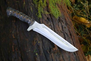 มีดใบตายเหล็ก J2 ทำมือ ด้ามไมคาร์ต้า พร้อมปลอกหนังควายแบบกำหนดเองได้สำหรับการล่าสัตว์และตั้งแคมป์ - Product Image 2