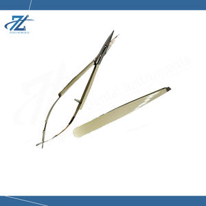 Ensemble de pinces à épiler de luxe personnalisées en acier inoxydable de précision, kit de maquillage pour femmes avec ciseaux incurvés, fabrication au Pakistan - Product Image 4