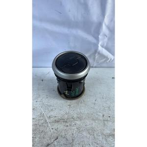 ช่องระบายอากาศบนแผงหน้าปัดรถยนต์นิสสัน แคชไค +2 (J10) (07>18) รุ่น 68760JD10A - Product Image 3