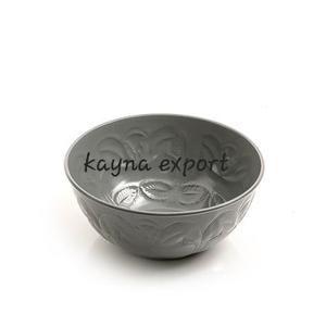 Produit le plus tendance 2024 bol de luxe pour animaux de compagnie en acier inoxydable avec support nickelé brillant bol pour animaux de compagnie de taille personnalisée - Product Image 3