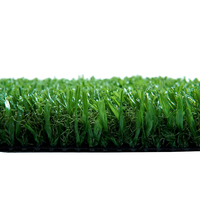Rumput sintetis ultra realistis untuk taman belakang, taman bermain lalu lintas sibuk, dengan benang berbentuk W yang tahan lama