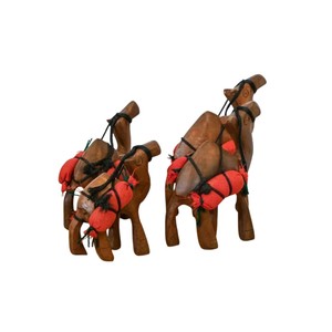 Estatuilla de ciervo de madera tallada a mano escultura de animal manchado hecha a mano para decoración de hogar y oficina adorno de mesa de tilo - Product Image 4