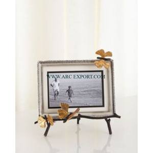 Classic Home and Living Room Luxury Aluminum Memorable Photo Frames <b>Butterfly</b> Designer Table Decoration Home Photo Frames - Product Image 1