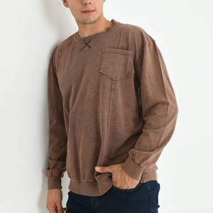 Pull à manches longues uni brodé de qualité supérieure à prix avantageux, coupe classique, pour l'hiver, en vente - Product Image 3