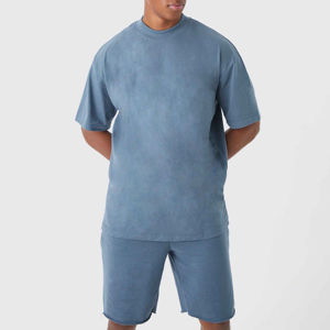 Conjunto de Camiseta y Pantalones Cortos para Hombre de Alta Calidad, Cuello Redondo, Mezcla de Poliéster/Algodón, Transpirable, Diseño Sólido, Otoño, Hecho en Pakistán, Estilo Casual - Product Image 2