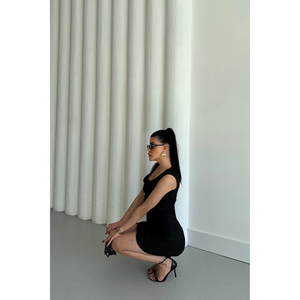 Conjunto de Chaleco y Falda Corta de Lino Jacquard para Mujer, Color Negro - Product Image 4