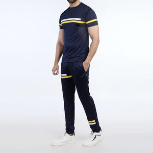 Venta al por mayor Hombres Verde Oliva Caqui Color Block Style Tela transpirable Calidad superior Hombres Chándales Tarifa al por mayor - Product Image 1