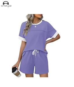 T-shirt et short d'été imprimés à manches courtes Vêtements de sport pour femmes Ensemble 2 pièces Vêtements de rue en gros pour filles Service OEM - Product Image 3