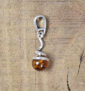 Colgante de Ámbar, Plata de Ley 925, Joyería de Piedras Preciosas Hecha a Mano, Elegante Collar para Mujer, Regalo - Product Image 1