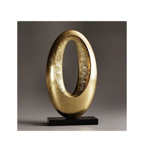 Sculpture décorative en aluminium fini or en métal pour la décoration de table Artisanat très exigeant fait à la main - Product Image 6