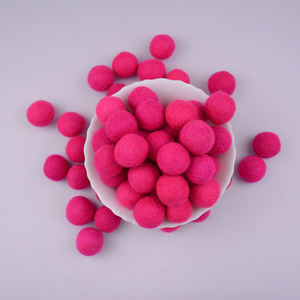 Hot <b>Pink</b> 2 cm Handmade Felt Balls From Nepal Packaged <b>Bags</b> for DIY Festive Christmas Decorations 100pcs MOQ - Product Image 2