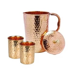 Vente chaude Premium 100% Pichet En Cuivre Fabriqué À La Main Pichet 2 Verres Moderne De Luxe Conception Écologique Personnalisable pour La Cuisine - Product Image 4