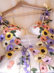 3Dフローラルマルチカラー刺Embroidery花刺Embroideryオートクチュール3Dフラワードレスレースファブリックガールドレスウェディングドレスブライダル - Product Image 3