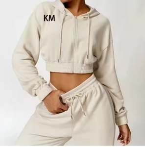 Vente en gros Ensemble de 2 pièces personnalisé pour femmes impression bouffante sweats et sweats à capuche unis vierges courte longueur avec décoration en lacets - Product Image 1