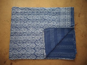 Venta al por mayor de tela de tinte azul índigo estampado Kantha edredón Festival de Navidad algodón acolchado patrón manta tiro colcha ropa de cama - Product Image 3