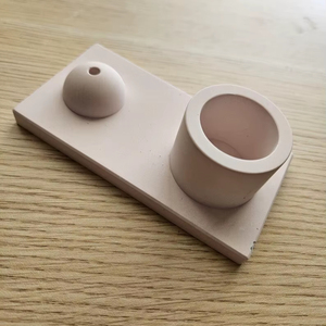 Porte-encens indien artisanal en résine, écologique et durable, pour la méditation à domicile, le yoga et la décoration aromathérapeutique - Product Image 1