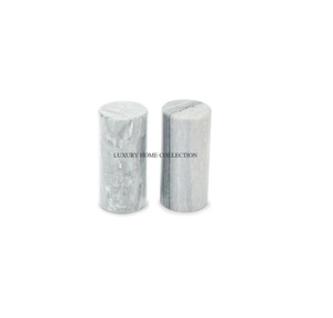 Molinillo de sal y pimienta de metal contemporáneo con un innovador mecanismo de giro y molienda para condimentos finos - Product Image 3