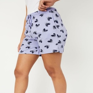 Pantalones cortos clásicos de estilo informal para mujer, estampado completo, de secado rápido y ligero, atractivo a la moda - Product Image 3