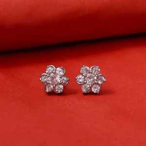 ART PALACE Boucles d'oreilles clous géométriques en argent sterling 925 avec fleur en zircon cubique AAAAA, design tendance pour femme, usage quotidien - Product Image 1