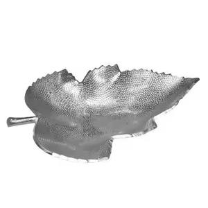 Plateau en aluminium métallique bicolore pour la décoration de table des maisons modernes plateau de cadeaux organisateur d'entrée ou accent élégant de salon - Product Image 6