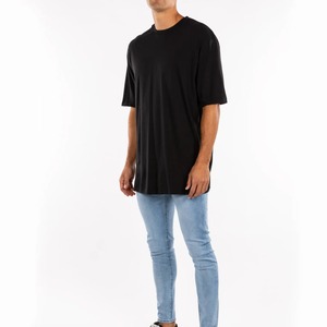 Venta al por mayor de camisetas de microfibra para hombre liso de gran tamaño de manga corta transpirable color de calle sólido crea tu propio estilo logotipo personalizado - Product Image 3