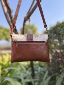 Unique Style Cowhide Fur Leather Handbag Crossbody <b>Sling</b> <b>Bag</b> Stylish Hot Selling Shoulder Western <b>Sling</b> <b>Bag</b> <b>for</b> <b>Women</b> - Product Image 2